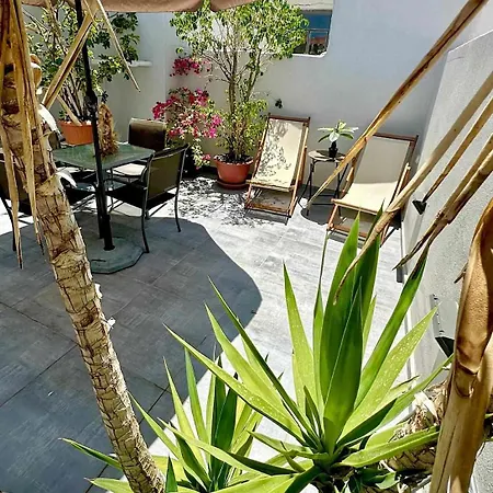 Old Town Studio's Apartment *